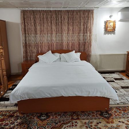 Villa Jj Zavoi Orăştie Exterior foto