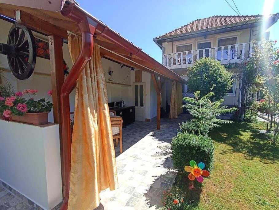 Villa Jj Zavoi Orăştie Exterior foto
